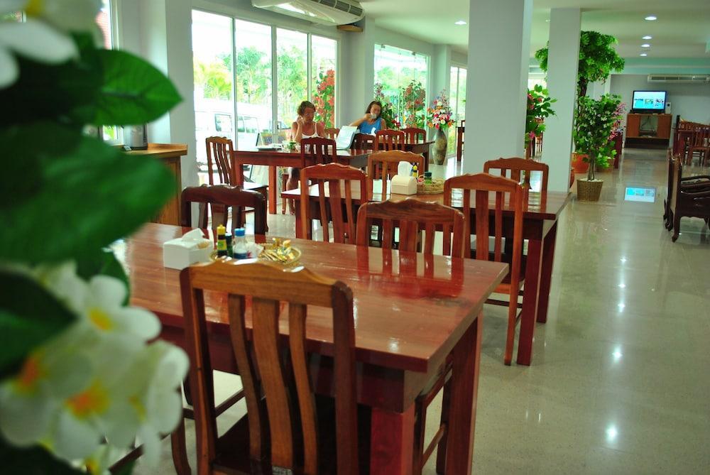 Hotel Bamboo Village 3*